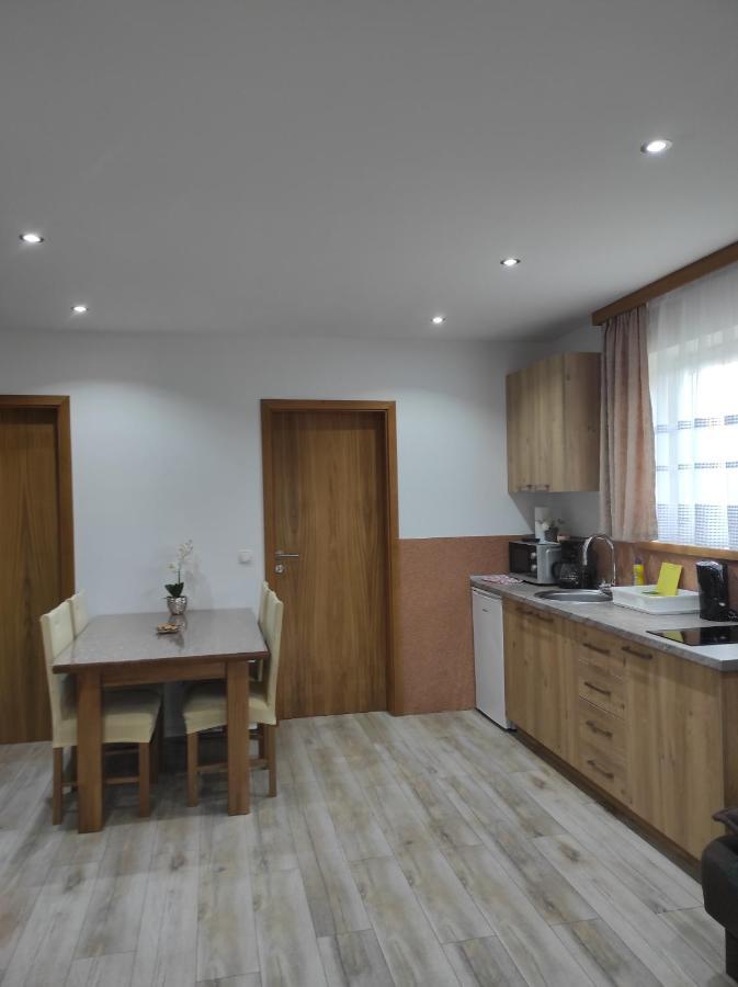 Apartman Jakov Раковица Экстерьер фото